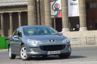 Teszt: Peugeot 407 1.8 Symbole – A vonzás hatalma 28