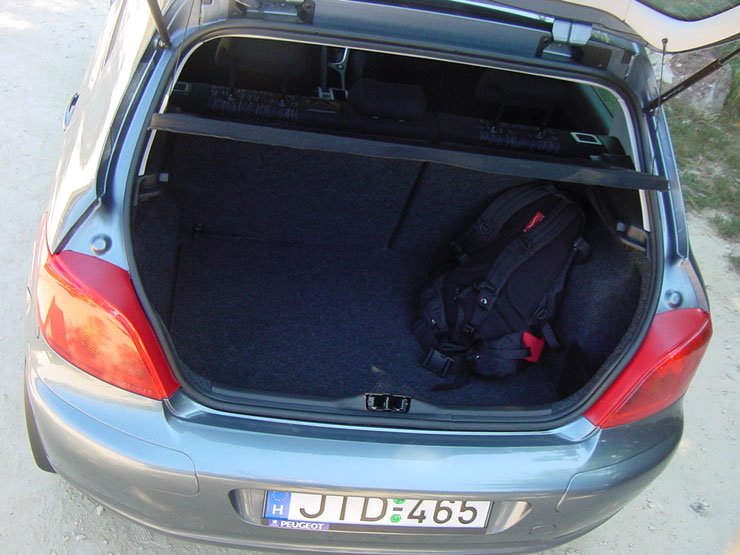 Teszt: Peugeot 307 1.6 HDi Presence – Mindjárt más 11