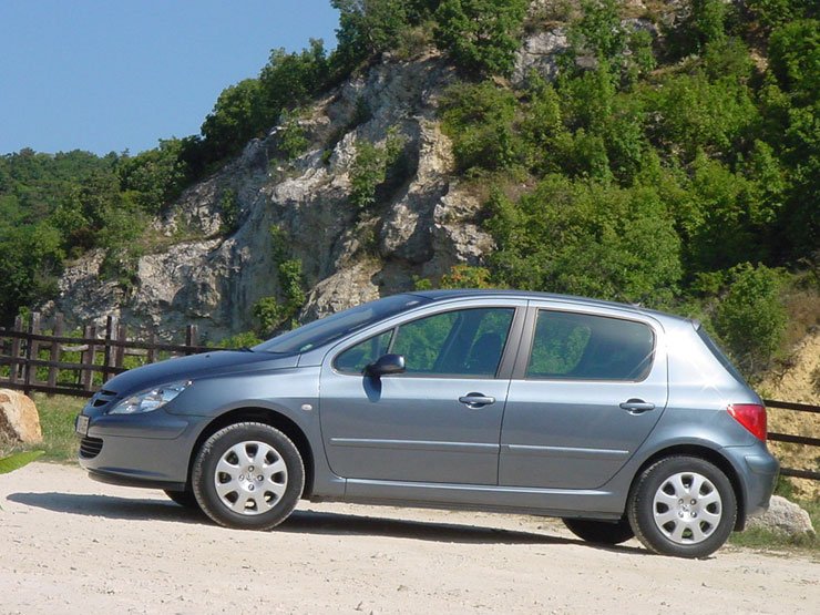 Teszt: Peugeot 307 1.6 HDi Presence – Mindjárt más 13