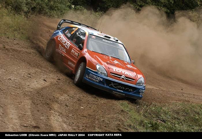 6668_64384_1000x700.jpg | Vezess | Vezess Sebastien Loeb immár csak a második helyért járó nyolc pontra koncentrál, amivel megszilárdíthajta elsőségét a bajnokságban