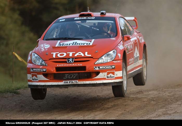 6676_64477_1000x700.jpg | Vezess | Vezess Marcus Grönholm váltóhiba miatt nem tudott lépst tartani Solberggel, pedig győzelme után nagyon fogadkozott