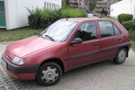 Erősen tartja értékét a Citroën Saxo, legkorábbi autókért is 850 000 forintot kérnek. Kényelmes a Saxo lágy rugózása