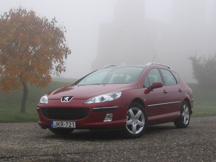 Peugeot 407 SW – Előtérben a szépség 16