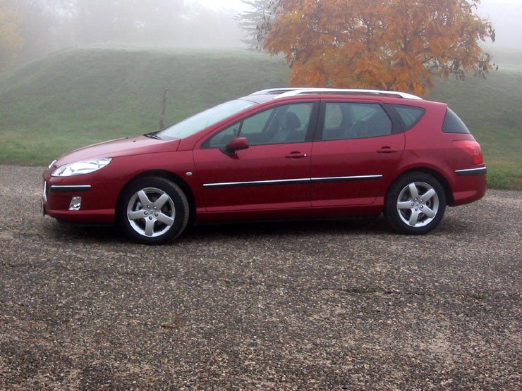 Peugeot 407 SW – Előtérben a szépség 20