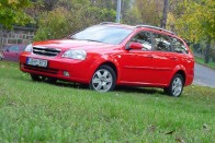 Teszt: Chevrolet Lacetti Wagon 1.8 Platinum – Értékelvű 51