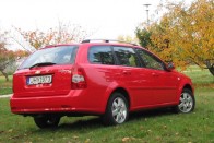 Teszt: Chevrolet Lacetti Wagon 1.8 Platinum – Értékelvű 56