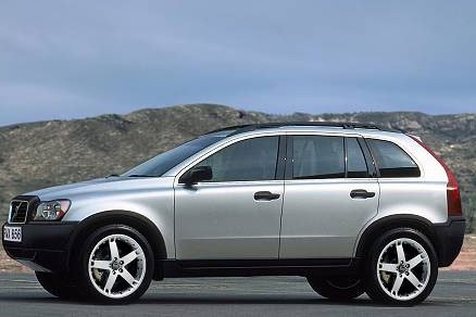 Eggyel kisebb méretben is megvalósul az XC 90-es