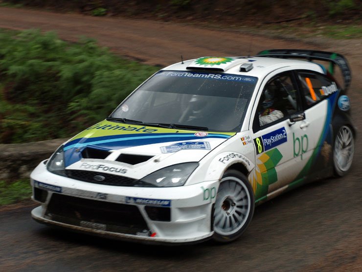 Francois Duval a verseny nagy vesztese, aki a harmadik napon állt ki a Focus műszaki hibája miatt