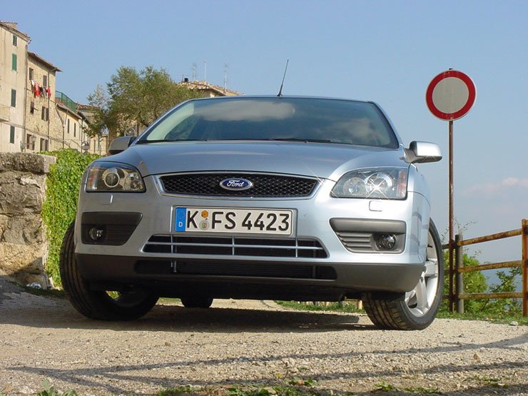 Vezettük: Ford Focus II – Minek ide forradalom? 15