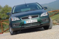 Vezettük: Ford Focus II – Minek ide forradalom? 115