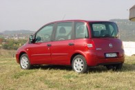 Teszt: Fiat Multipla 1.6 SX – Quasimodo megszépült! 35