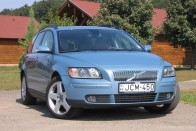 Teszt: Volvo V50 T5 Summun – Lopakodó 31