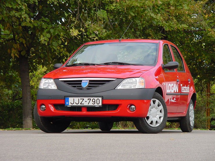 Dacia Logan a Start autós magazinban 5