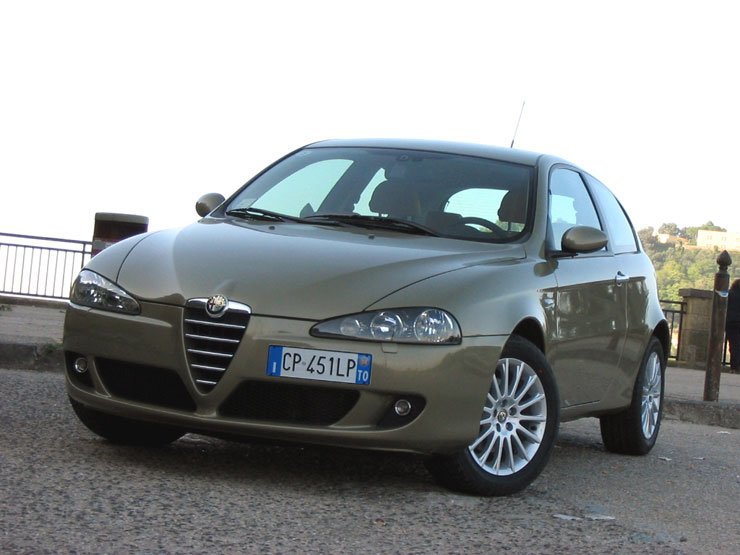 Vezettük: Alfa 147 – Finomított sportosság 15