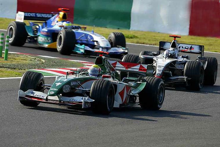 Hiába szerezte meg a harmadik rajtkockát Mark Webber később műszaki hiba miatt ki kellett állnia 