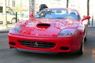 Megnyílt az első a Ferrari szalon 79 Megnyílt az első a Ferrari szalon 79