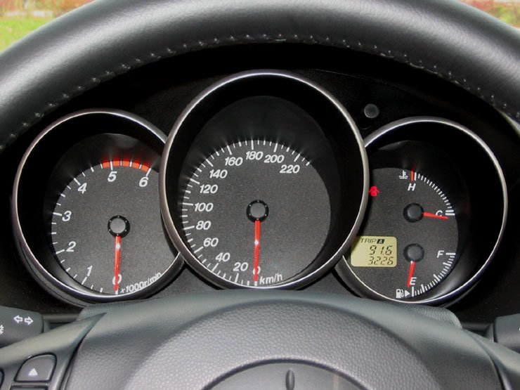 Teszt: Mazda3 1.6 CD – Házon belül nincs jobb 9