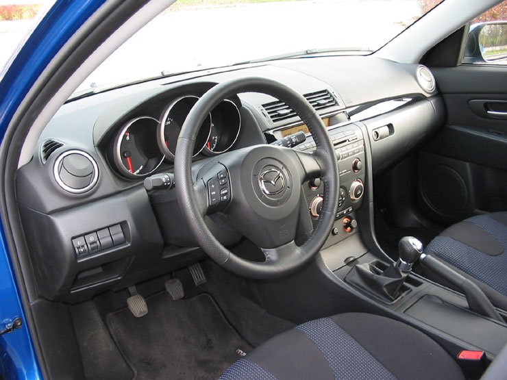 Teszt: Mazda3 1.6 CD – Házon belül nincs jobb 19