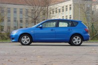 Teszt: Mazda3 1.6 CD – Házon belül nincs jobb 40