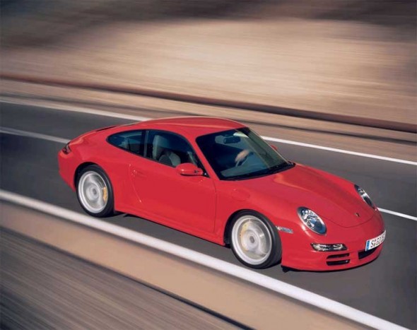 Csökkenő eredmény, de nagyobb profit a Porsche-nál