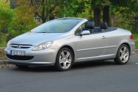 /Tesztautok/Peugeot/307_CC_180/DSC07694.jpg