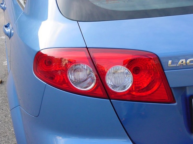 Teszt: Chevrolet Lacetti 1.4 – Ütőkártya 11