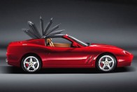 540 lóerőt tud a jövő évre áthangolt 12 hengeres 5,75 literes Ferrari motor