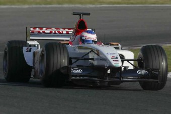 45% részt szerzett a Honda a BAR-ban