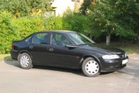 Használt autó: Opel Vectra B 32