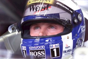 Coulthard maradhat a Forma-1-ben