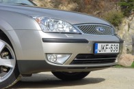 Teszt: Ford Mondeo 3.0 V6 Ghia – Túl a csúcson 26