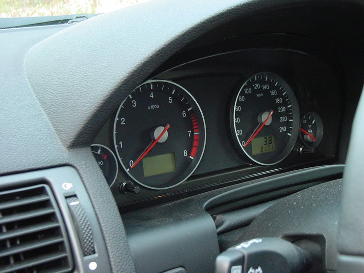 Teszt: Ford Mondeo 3.0 V6 Ghia – Túl a csúcson 11