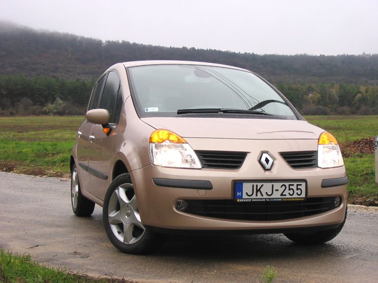 Renault Modus – Autó nagy gyerekeknek 26