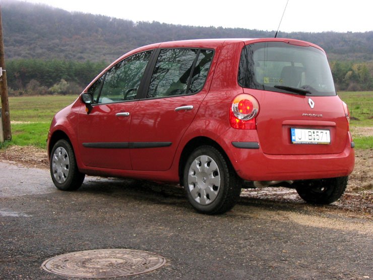 Renault Modus – Autó nagy gyerekeknek 46