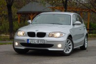Teszt: BMW 116i – Tenyerén hordoz 48