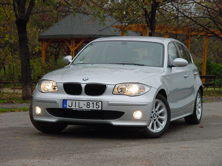 Teszt: BMW 116i – Tenyerén hordoz 10