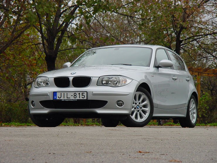 Teszt: BMW 116i – Tenyerén hordoz 22