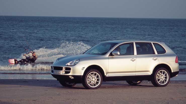 80 Porschéből csupán 17 jut a sportautókra. Világszinten is a Cayenne sikere hajtja a márka növekedését