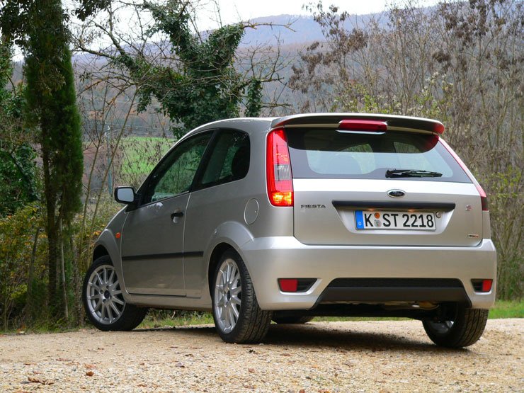 Vezettük: Ford Fiesta ST – Fiesta S 1.6 TDCI 38