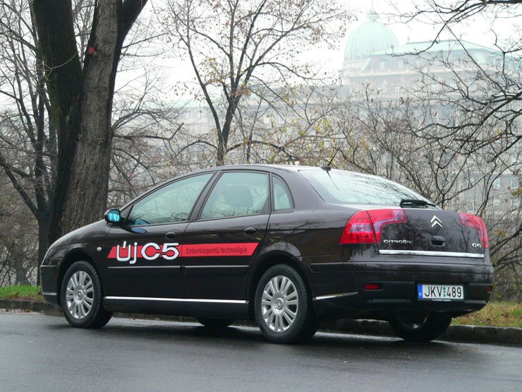 Teszt: Citroën C5 2.0 – Tartalomhoz a forma 17