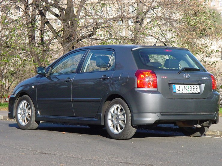 /Tesztautok/Toyota/Corolla_TS_2004/DSC08152.jpg