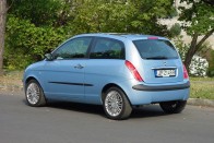 Teszt: Lancia Ypsilon 1.4 E.S.T. – Édesem 25