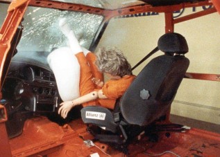 Ahol az autókat törik