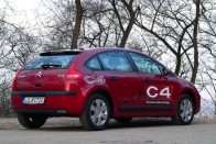 Teszt: Citroën C4 1.6 HDi – Álomszázhetes 48