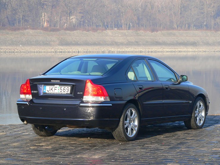 Teszt: Volvo S60 2,4 D Summum  – A nyugalom tengere 10