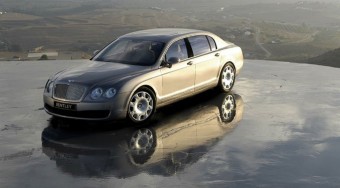 Új Bentley limuzin
