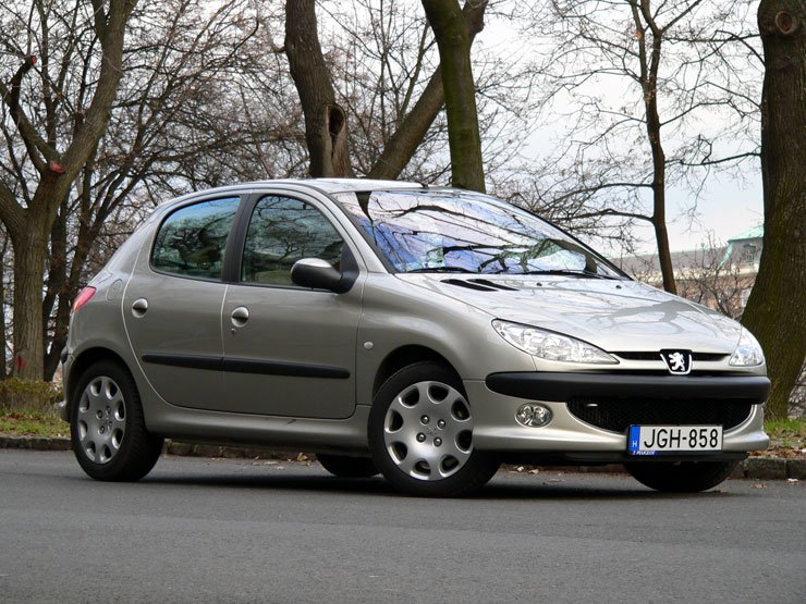 /Tesztautok/Peugeot/206_Hdi_16/P1030078.jpg