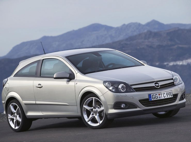 Dízel-elektromos hibrid Astra