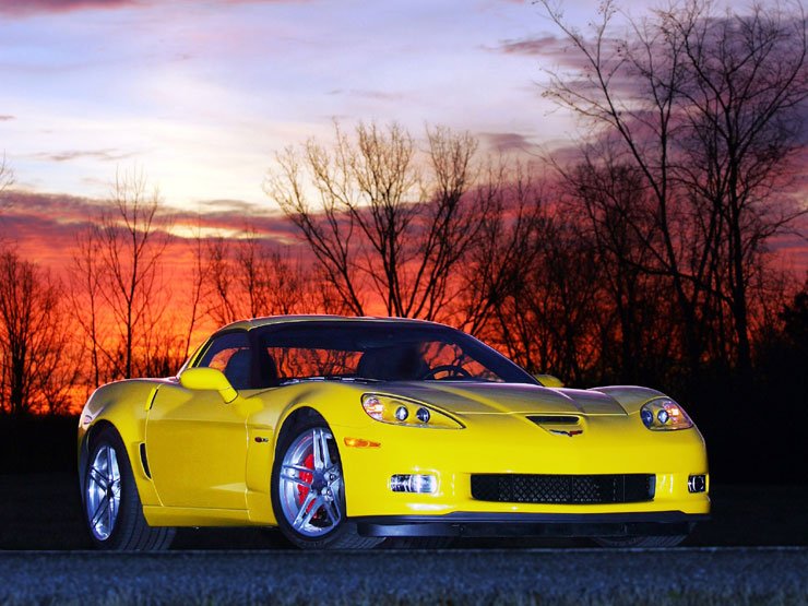 0-ról 100-ra kevesebb mint 4 másodperc alatt gyorsul a Corvette Z06, legnagyobb sebessége 300 km/óra