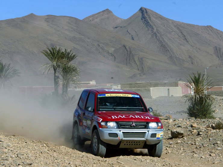 A Liszi - Rack páros szinte széria autója negyven litert fogysztott 100 kilométernként a sivatagban